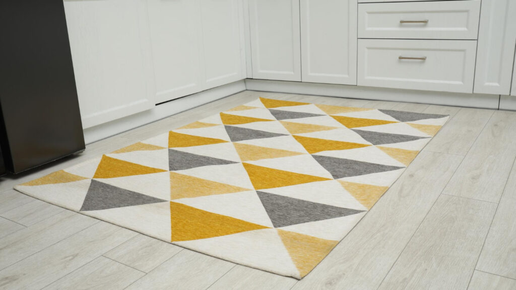 Tapis de cuisine : comment marier décoration et praticité au quotidien ?